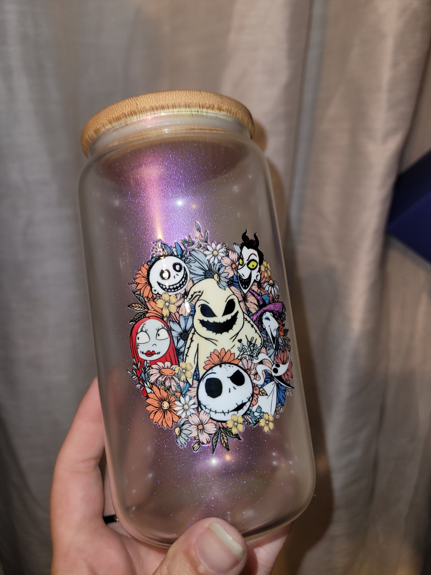 Oogie Wreath Glass Cup - 16 oz