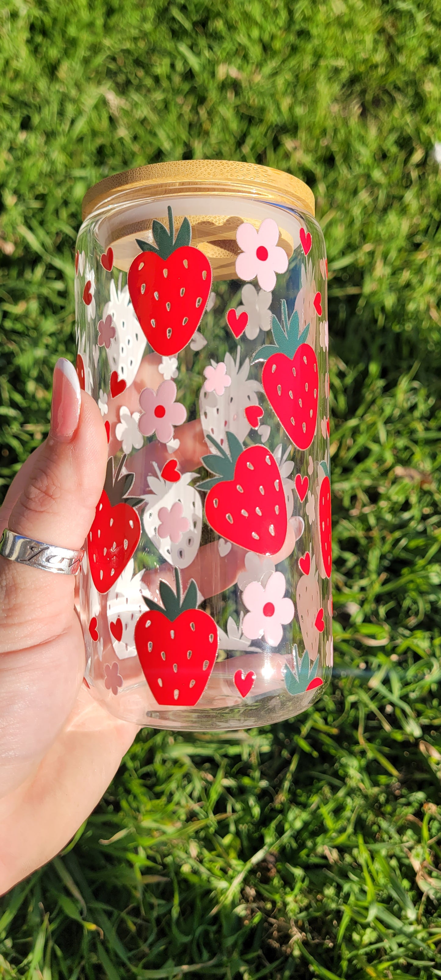 Strawberry Glass Cup - 16oz