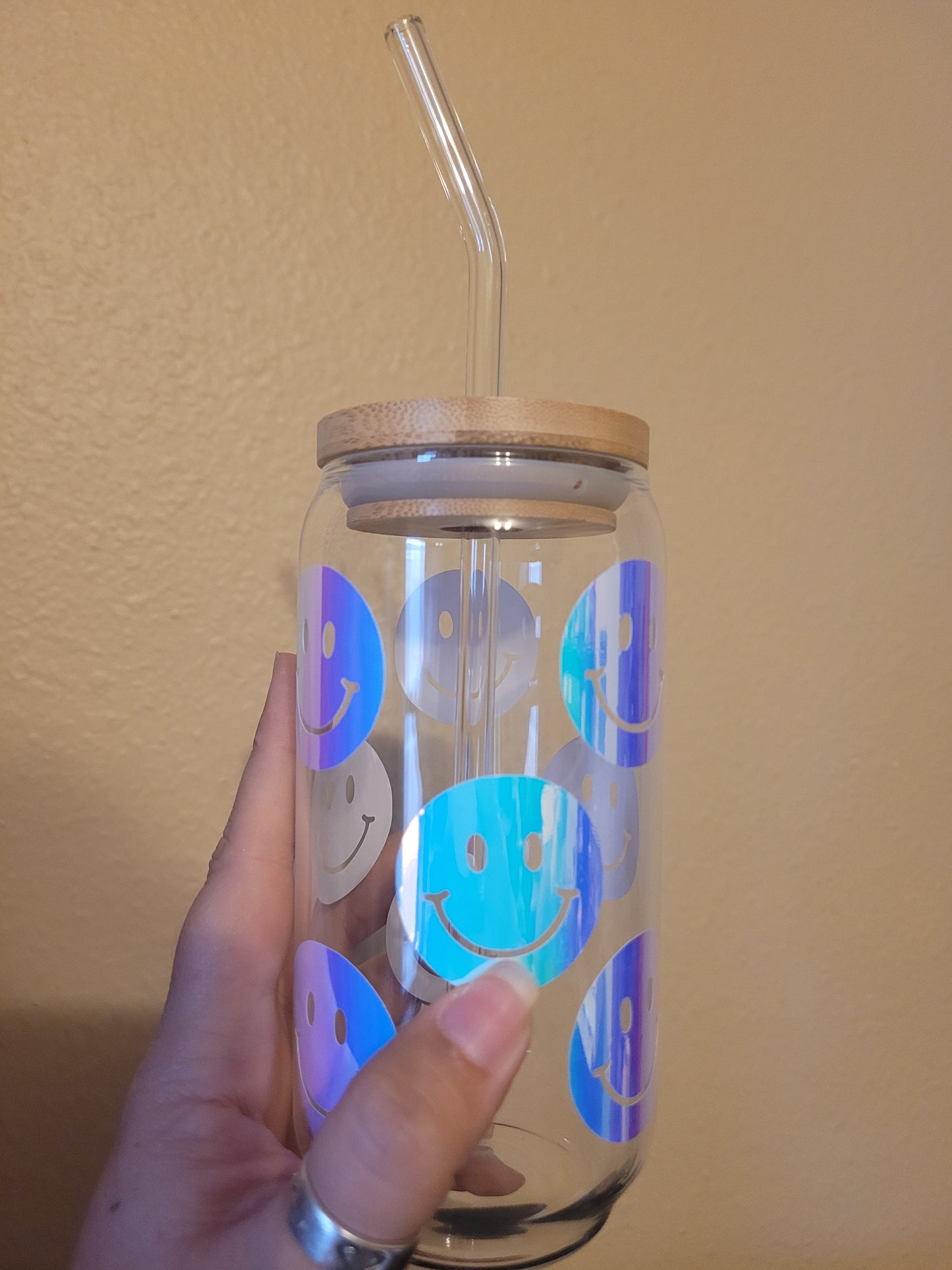 Smiley Glass Cup - 16 oz