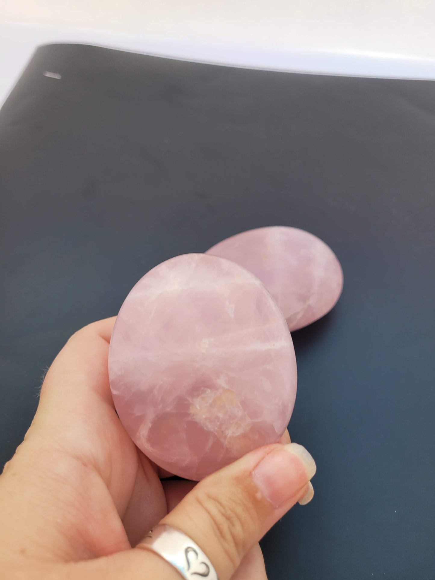 Rose Quartz Palm Stone (Medium)