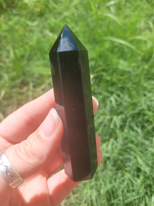 Black Obsidian Tower (Medium)