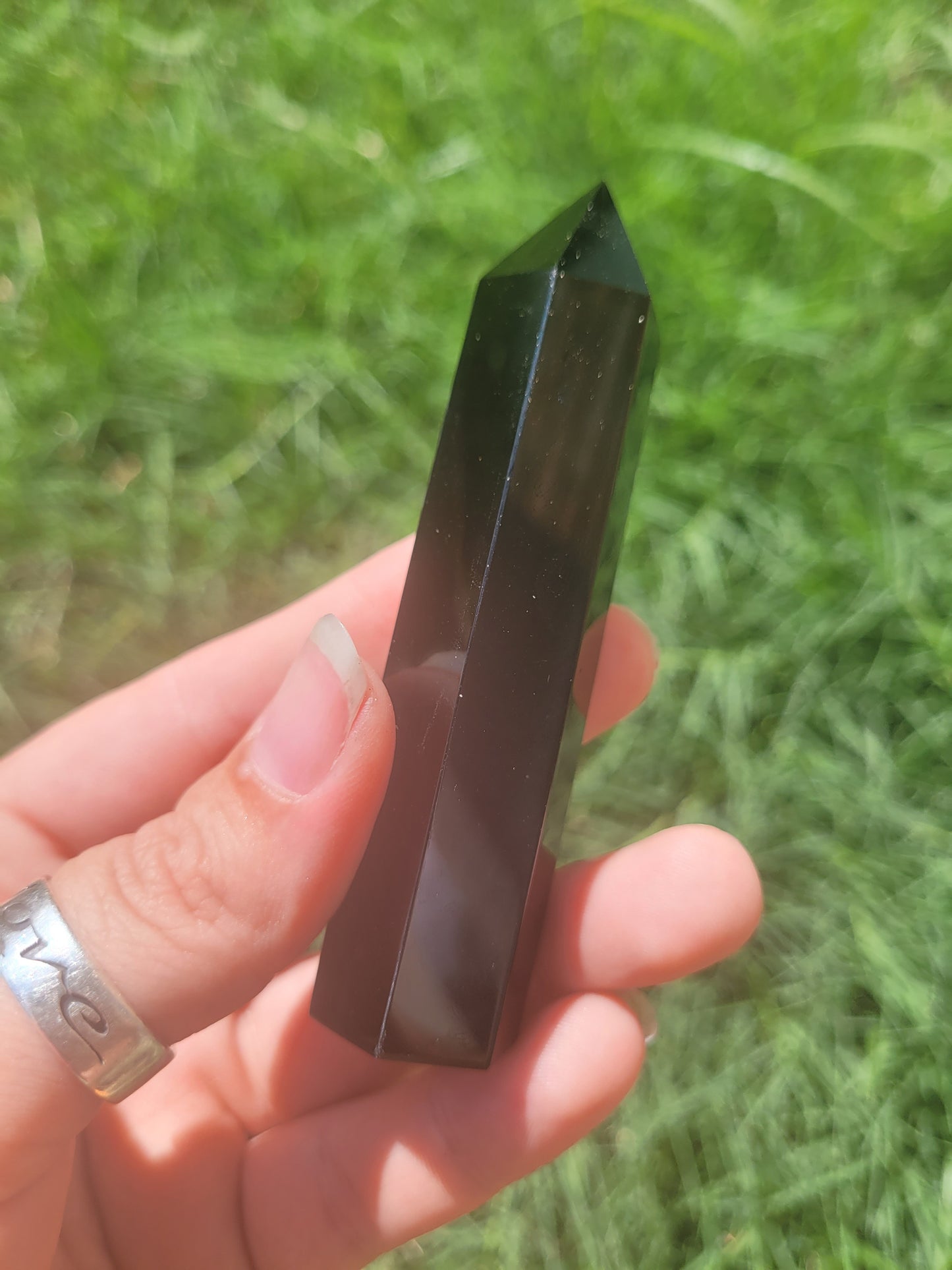 Black Obsidian Tower (Medium)