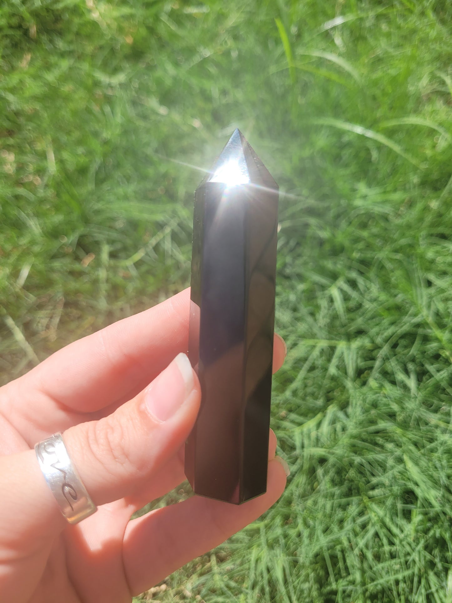 Black Obsidian Tower (Medium)