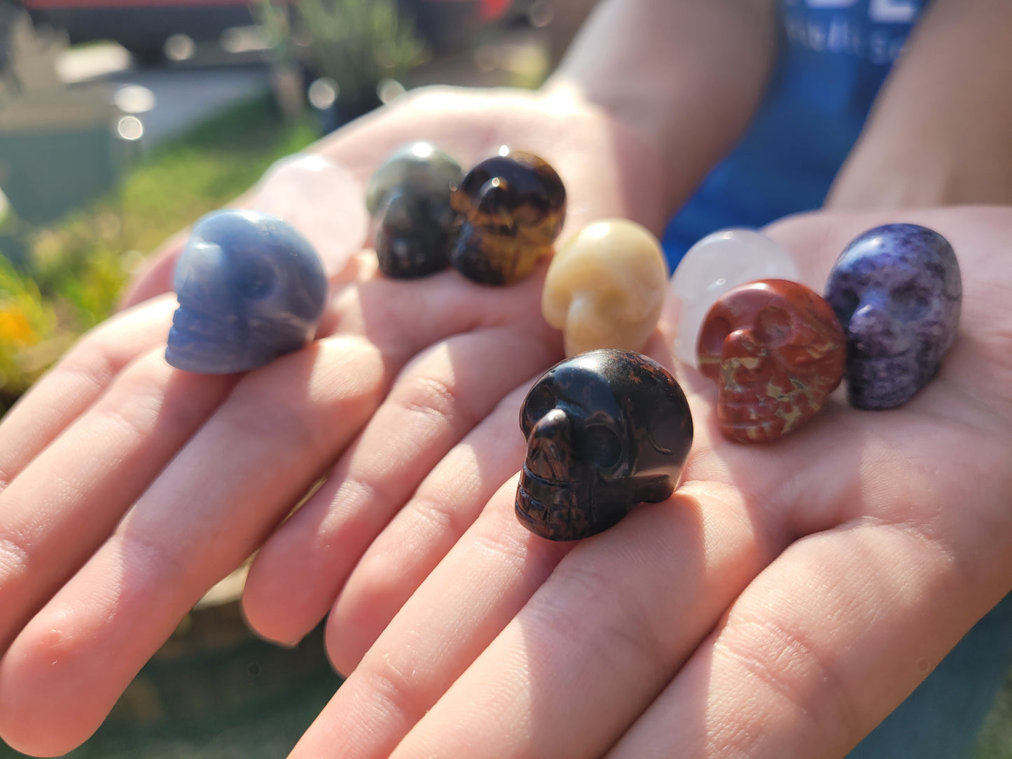 Random Mini Skull Crystal Carving