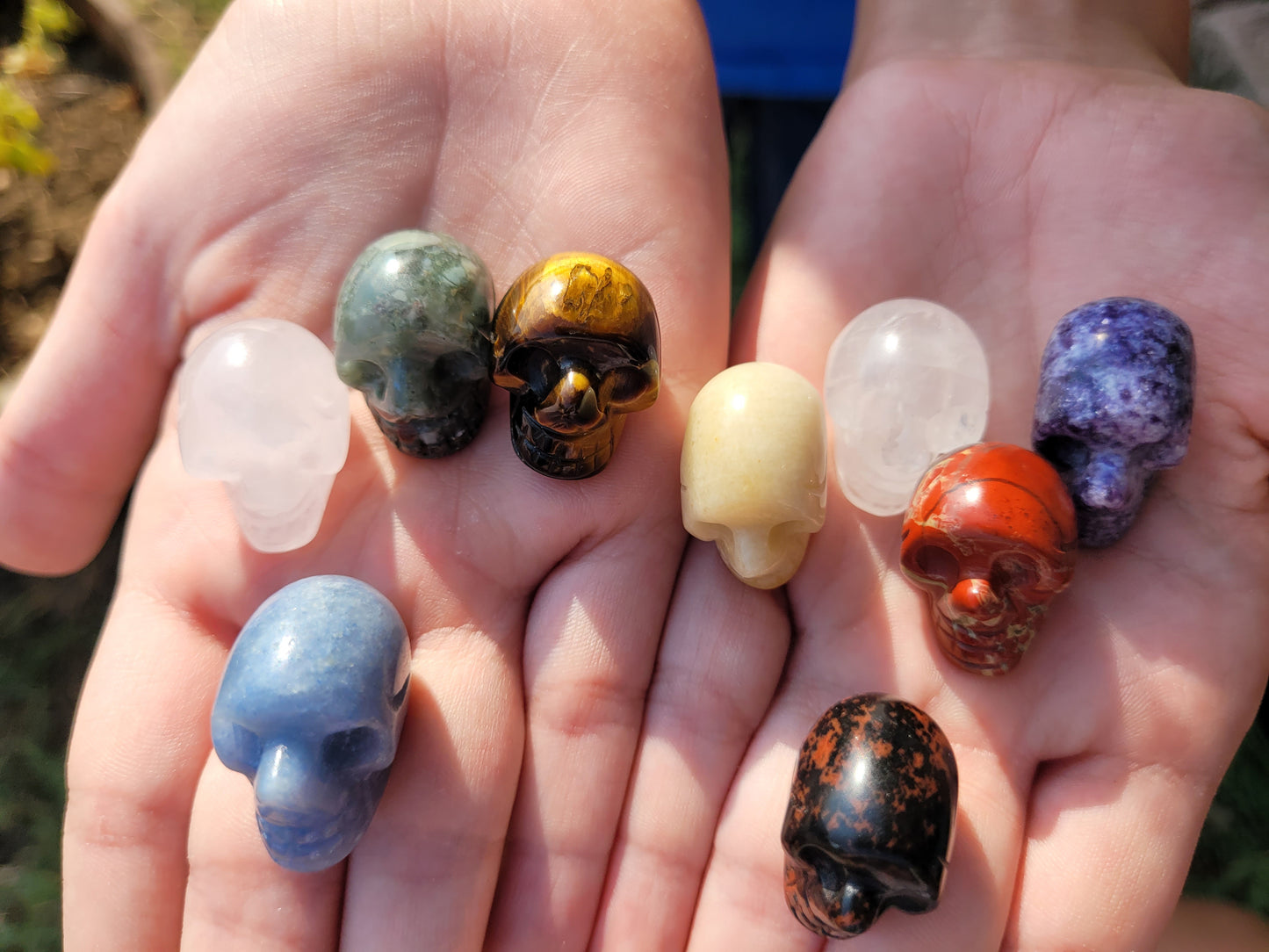 Random Mini Skull Crystal Carving