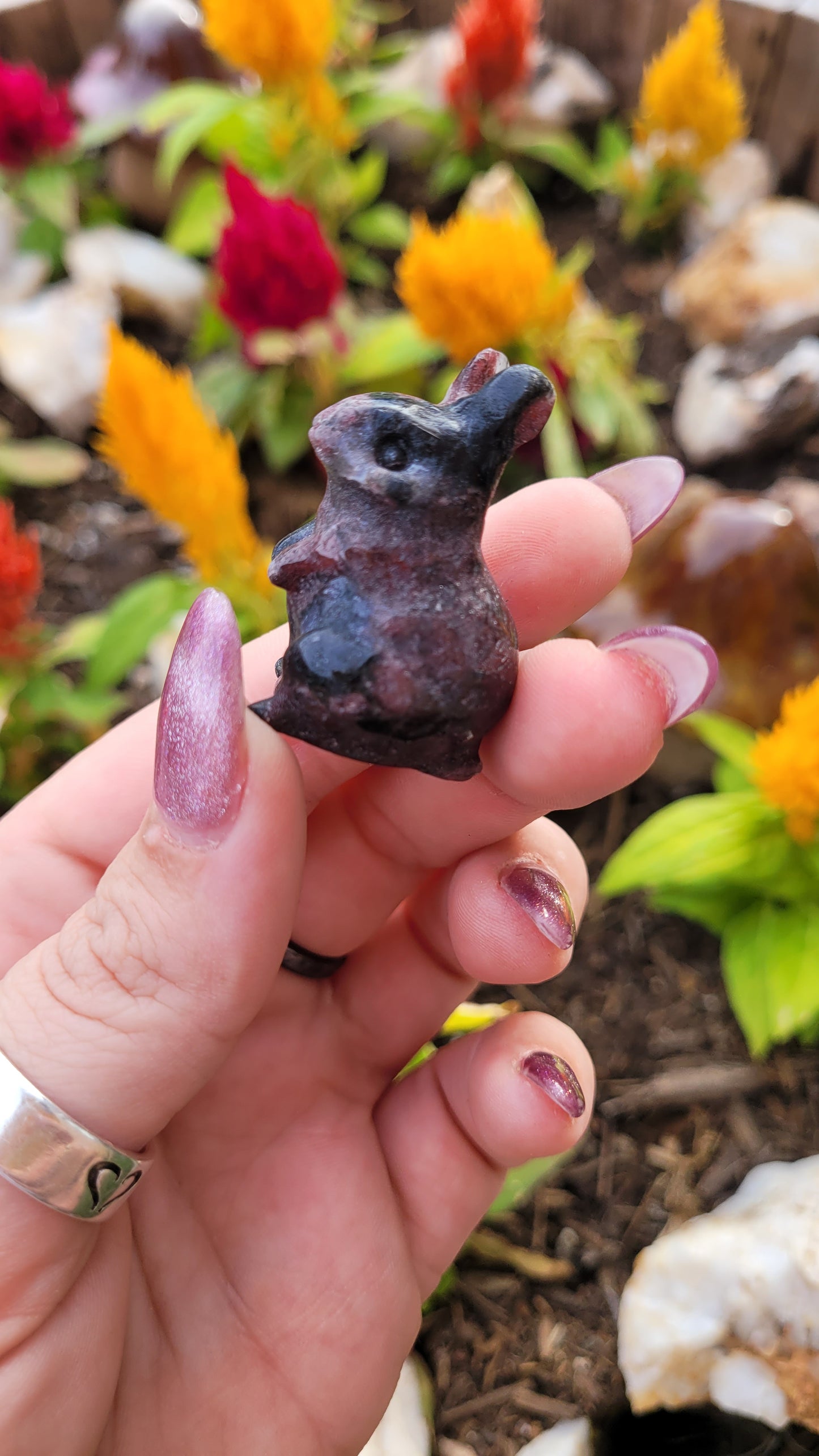 Standing Bunny Crystal Carving