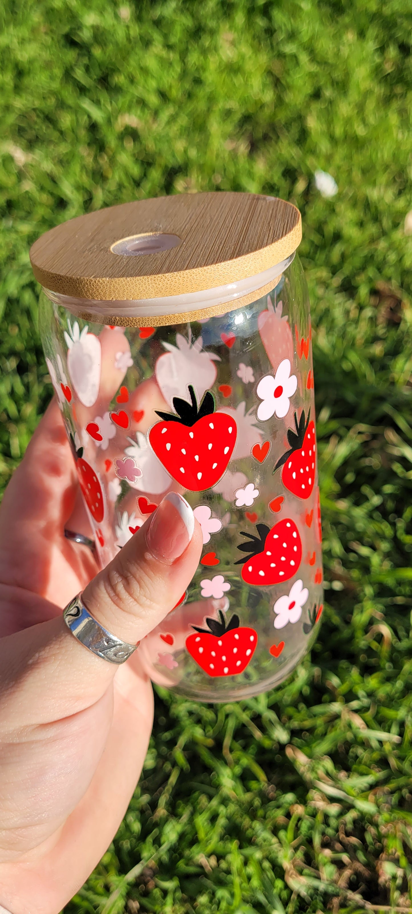 Strawberry Glass Cup - 16oz