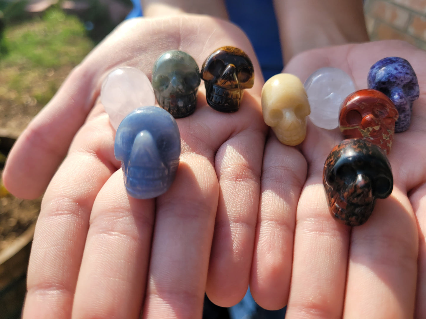 Random Mini Skull Crystal Carving