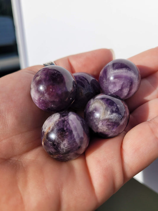 Amethyst Small Sphere - 1in x 1in