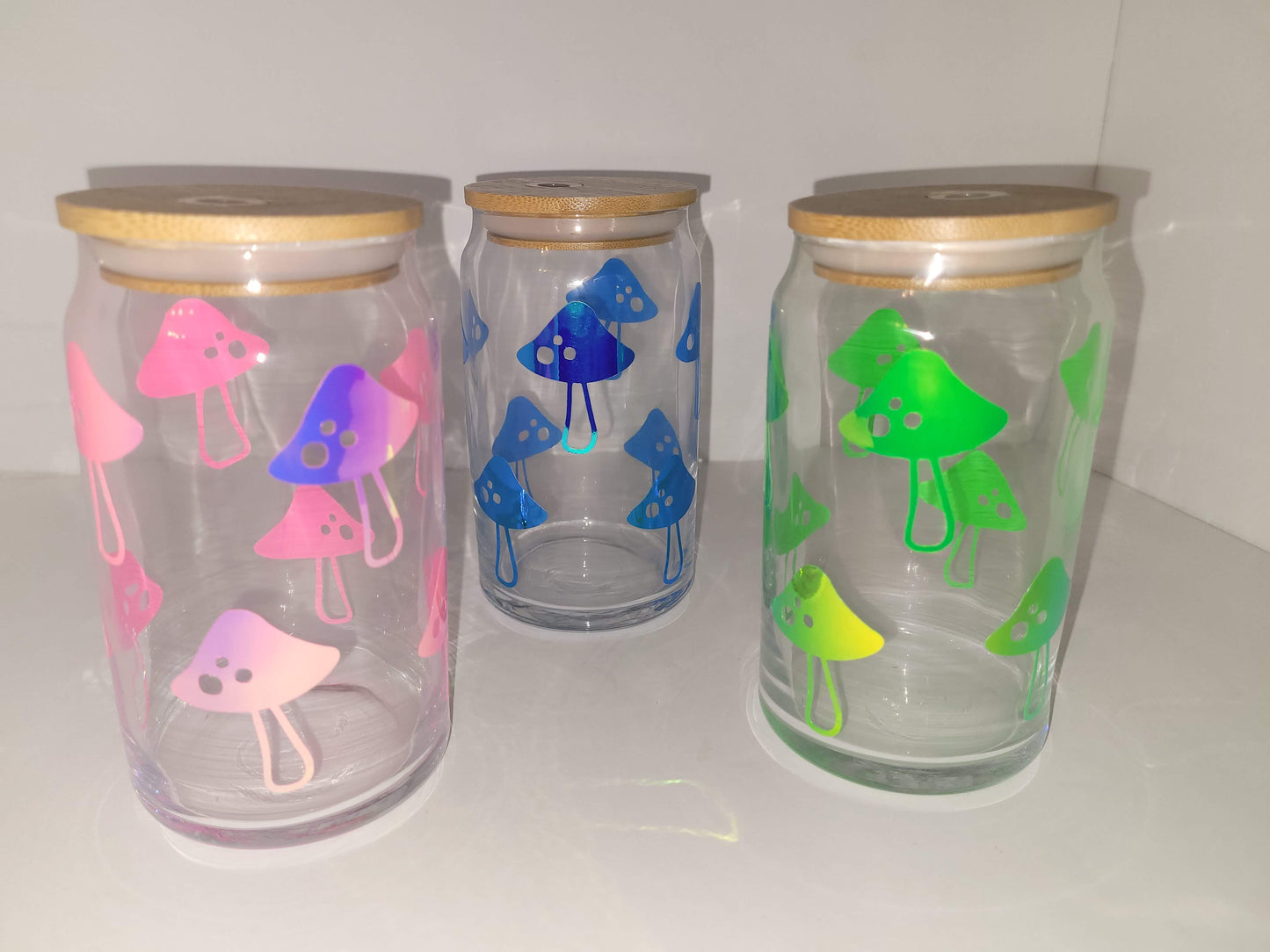 Funky Mushies Glass Cup - 16 oz